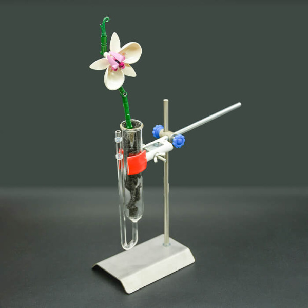 Прибор для демонстрации всасывания воды корнями (со штативом)